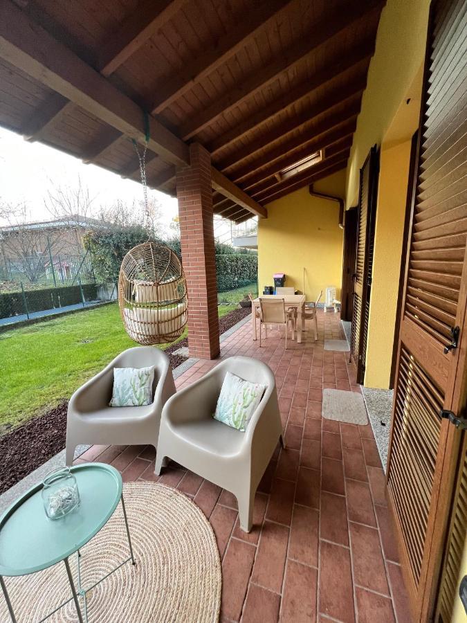 Il Canneto Lomnago Buitenkant foto