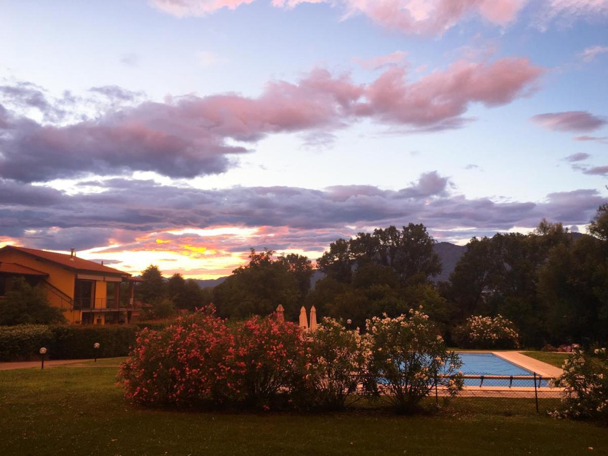 Il Canneto Lomnago Buitenkant foto