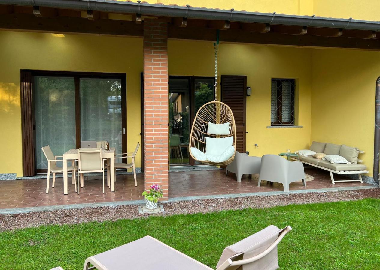 Il Canneto Lomnago Buitenkant foto